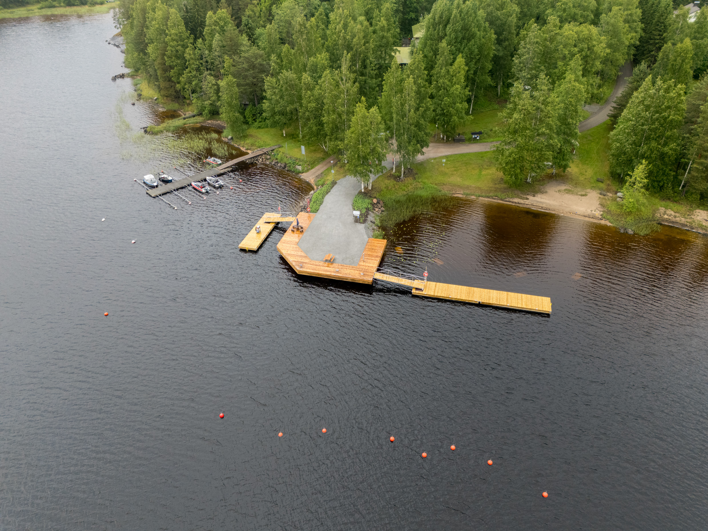 Vierasvenepaikat, Pohjaslahti - 3