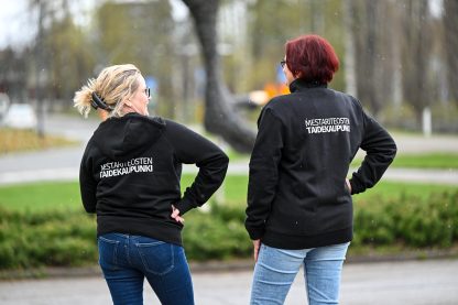 Vetoketjulliset collegetakit hupulla / ilman huppua - 3
